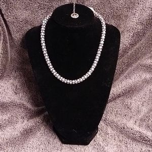 Trifari sparkly necklace